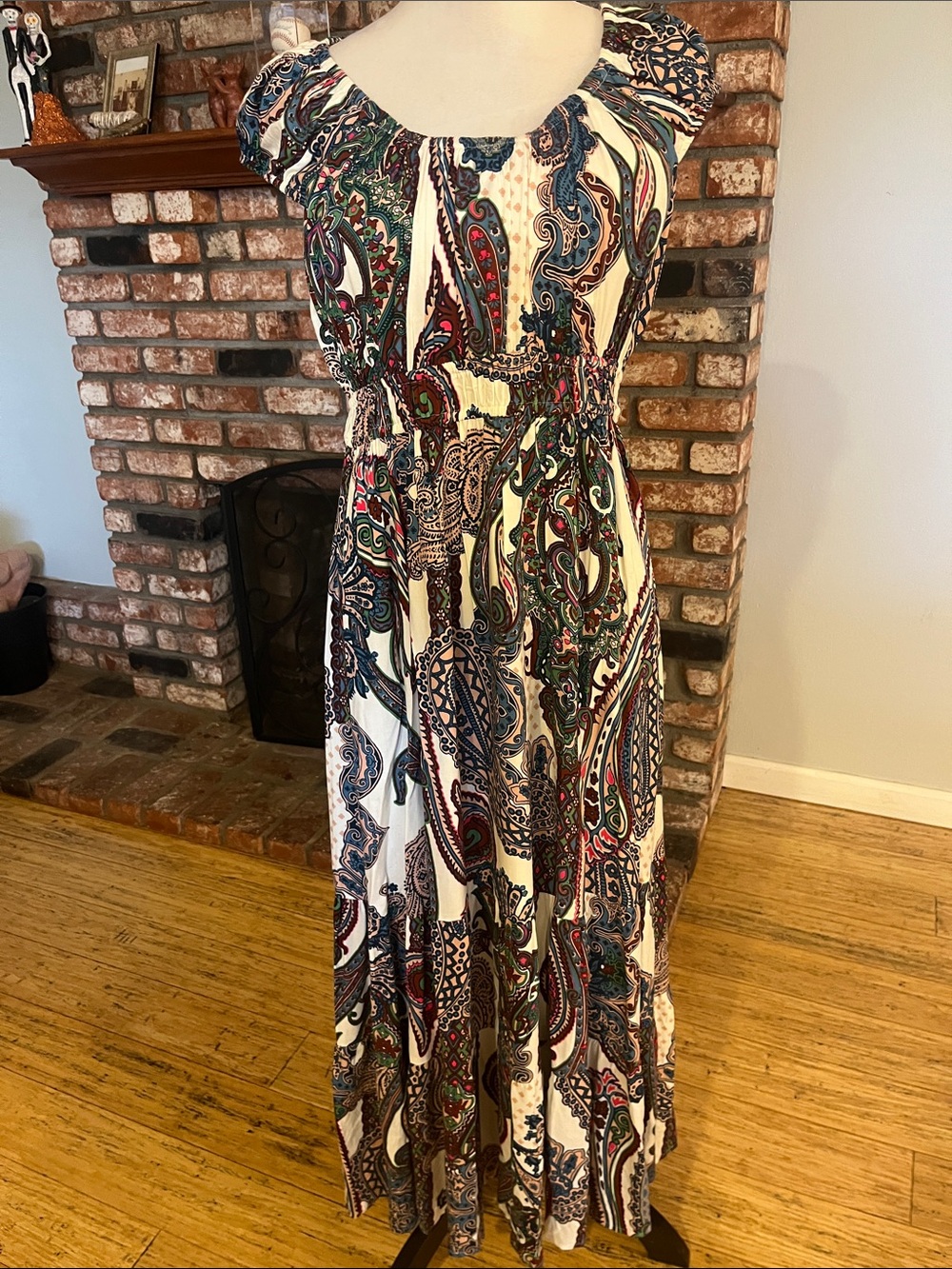 $110 Soma Woven Shirred Maxi Bra Dress-Ornamental Paisley G Coco -Built in Bra